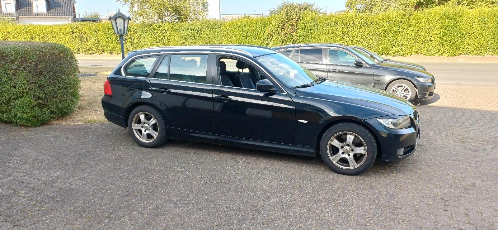 BMW 320 2011 — engine 143 HP (105kW)