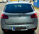 Peugeot 4008 Alure - Peugeot 4008 mit Diesel-Antrieb