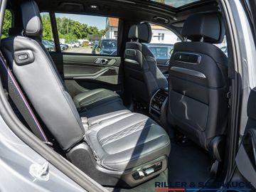 BMW X7 - 8