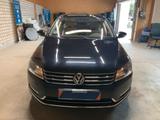 Volkswagen Passat Lim. Highline - gebrauchte VW Passat aus dem Jahr 2012