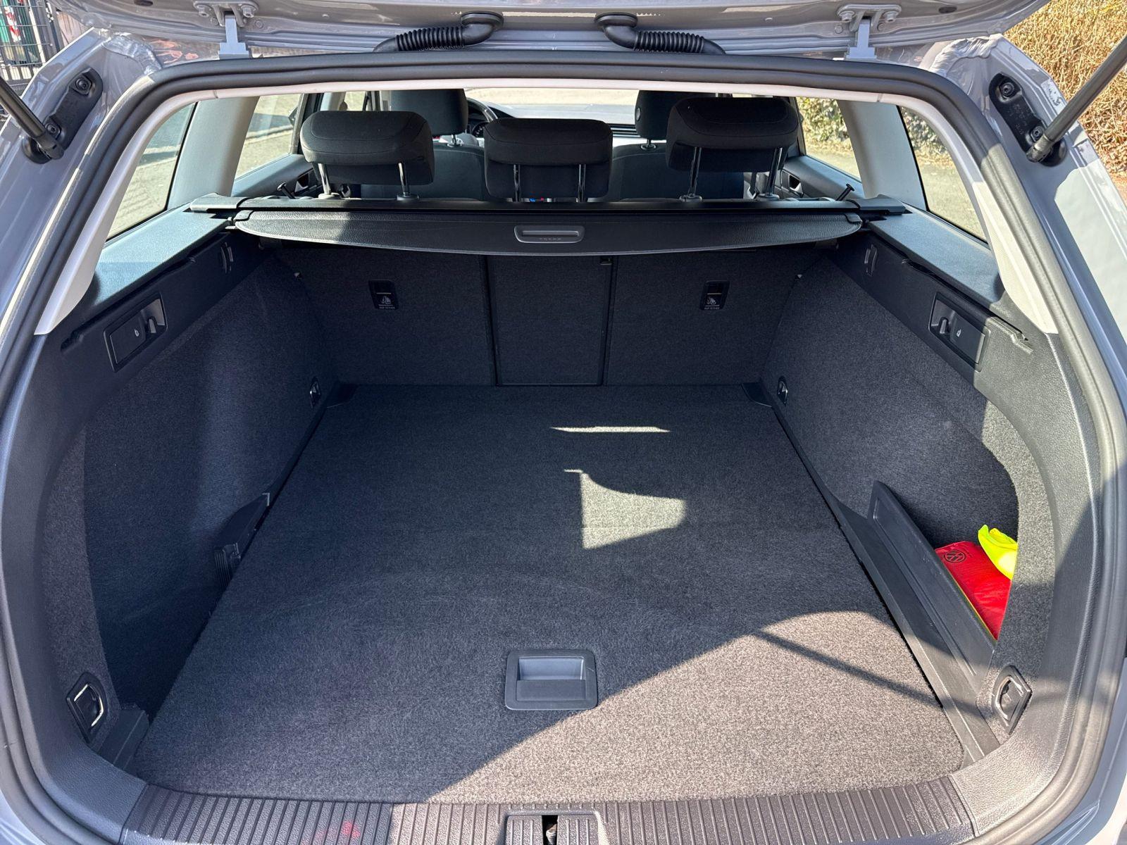 Volkswagen Passat Conceptline 1.5 TSI DSG, NAVI, RF, миниатюра 13