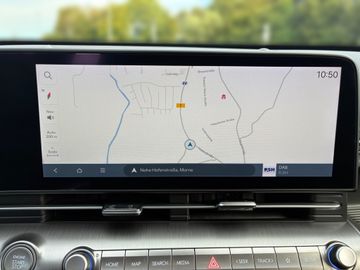 Hyundai KONA - 8