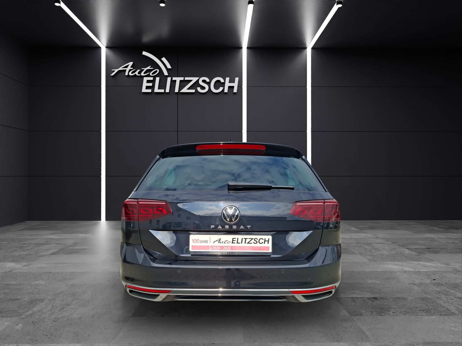 Fahrzeugabbildung Volkswagen Passat Variant TDI Elegance DSG Matrix AHK Navi