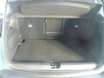 Bild 13 Opel Crossland (X) 1.2 Innovation 96kW Kamera SHZ AHK