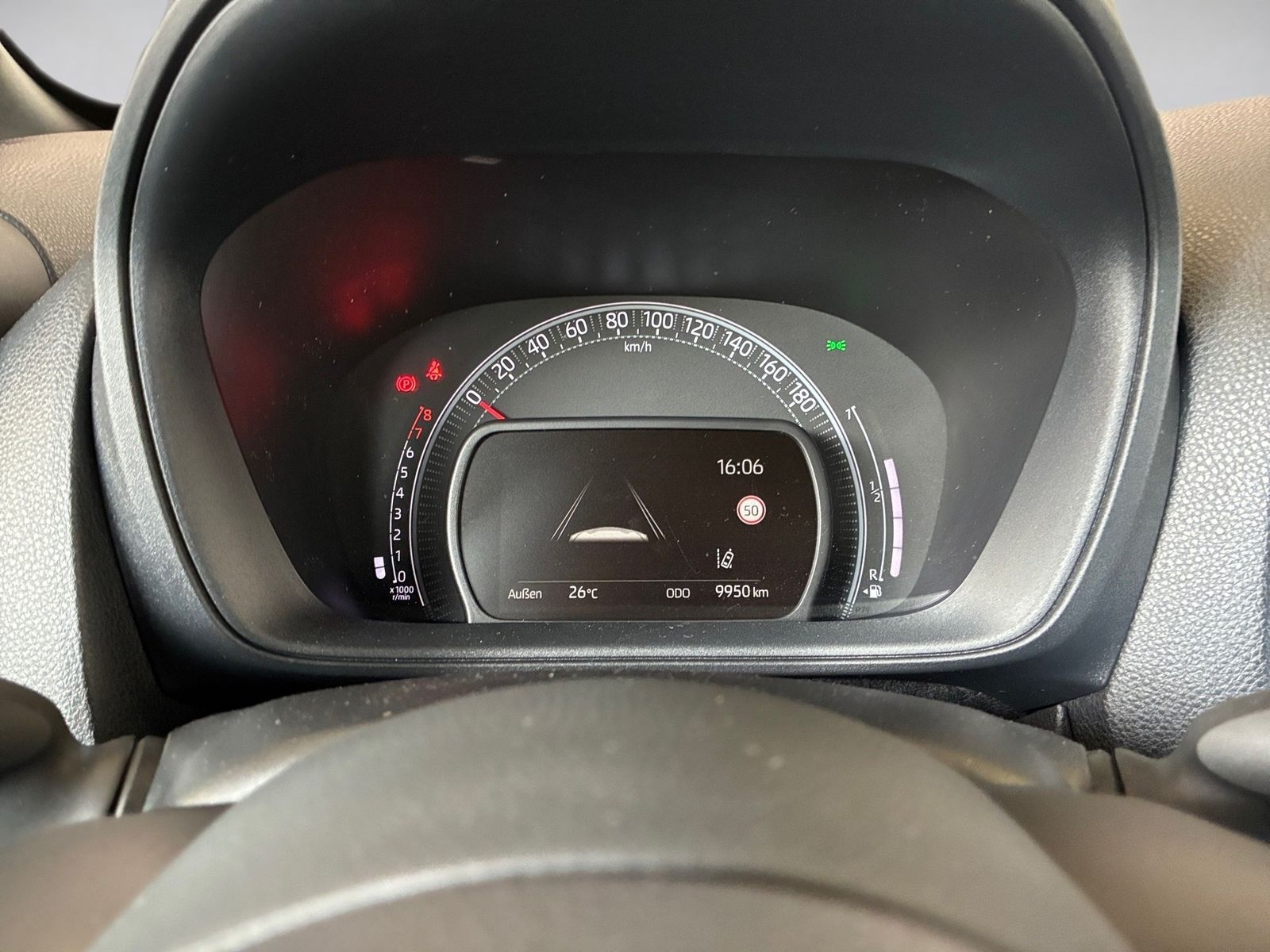 Fahrzeugabbildung Toyota Aygo X 1.0 Business Edition SHZ,Kamera,ACC