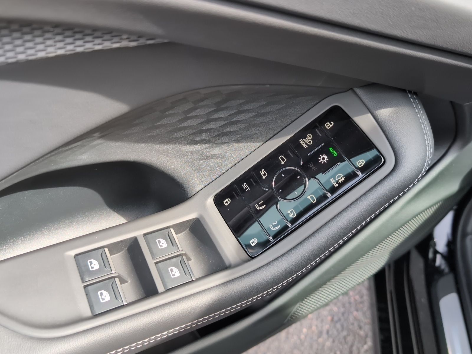 Audi A6 - Bild 14