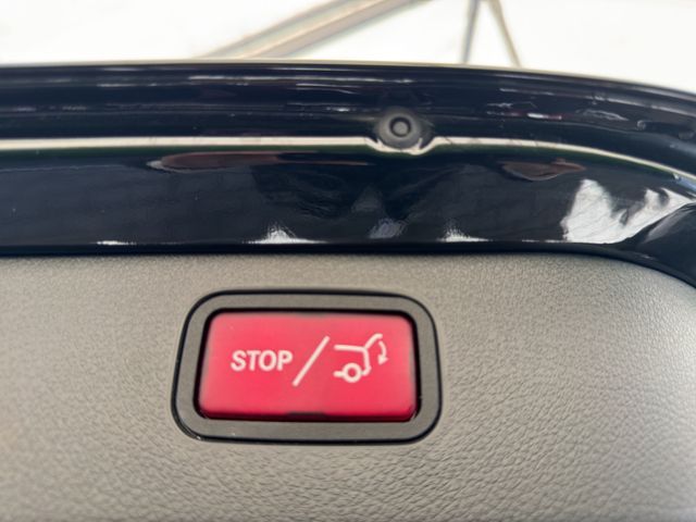 Fahrzeugabbildung Mercedes-Benz C 200 Td Avantgarde+LED+Kamera+AHK+Totwinkelas.