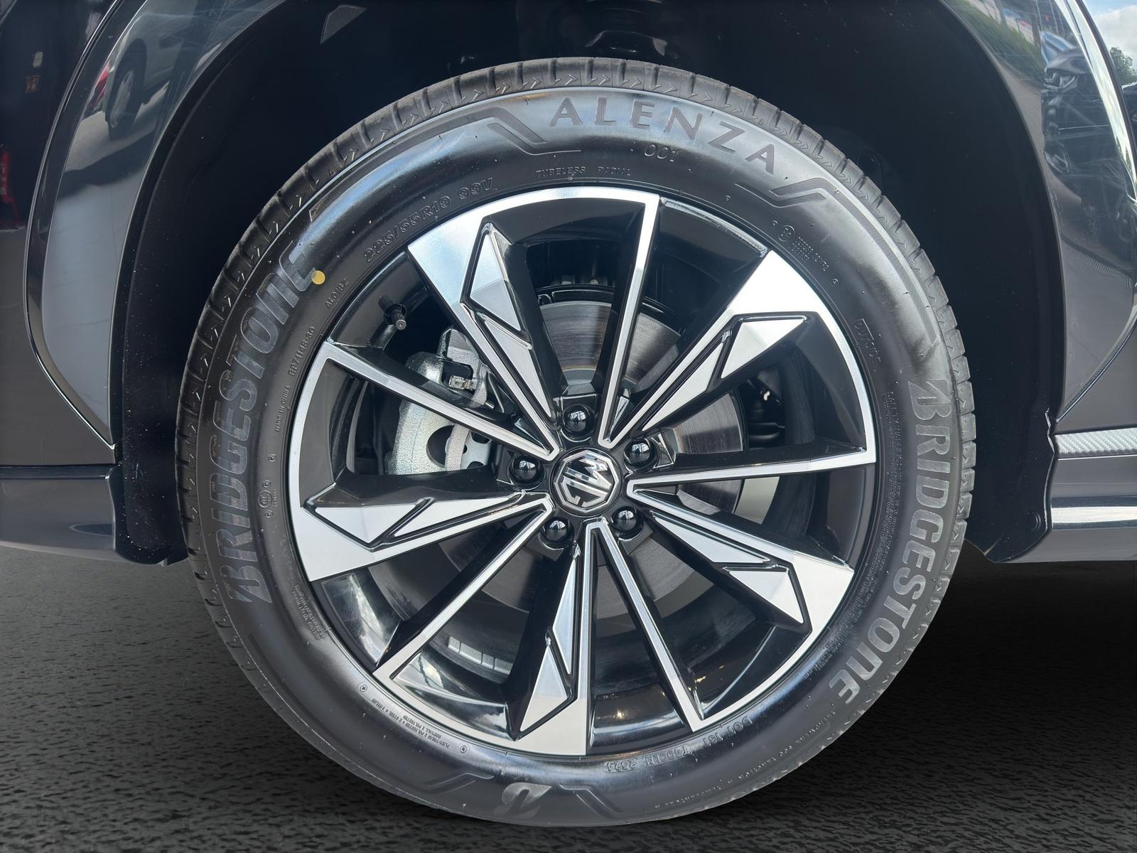 MG HS Luxury 1.5T GDI Hybrid+ Sports Utility Vehicl, миниатюра 6