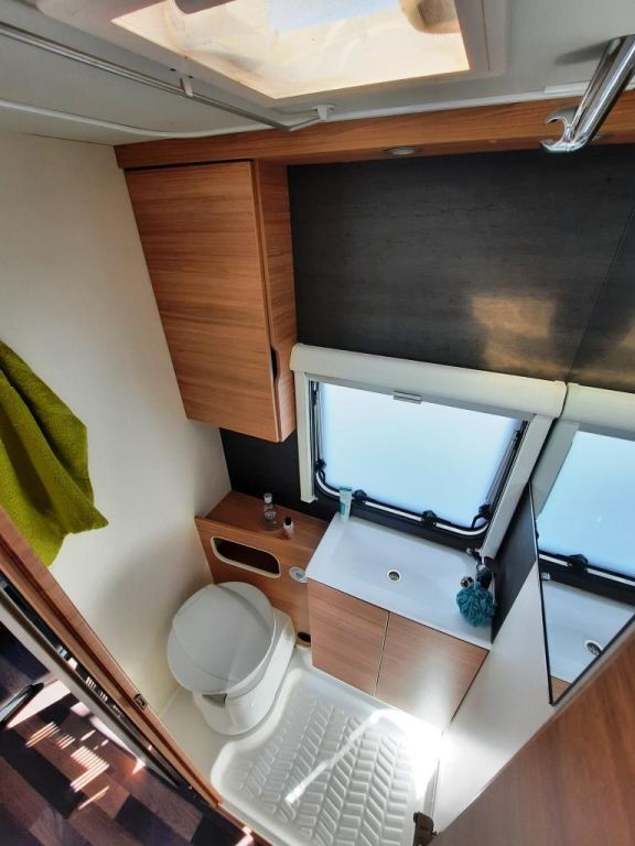 Fahrzeugabbildung Weinsberg CaraOne 480 EU Wie neu/Rundsitzgruppe