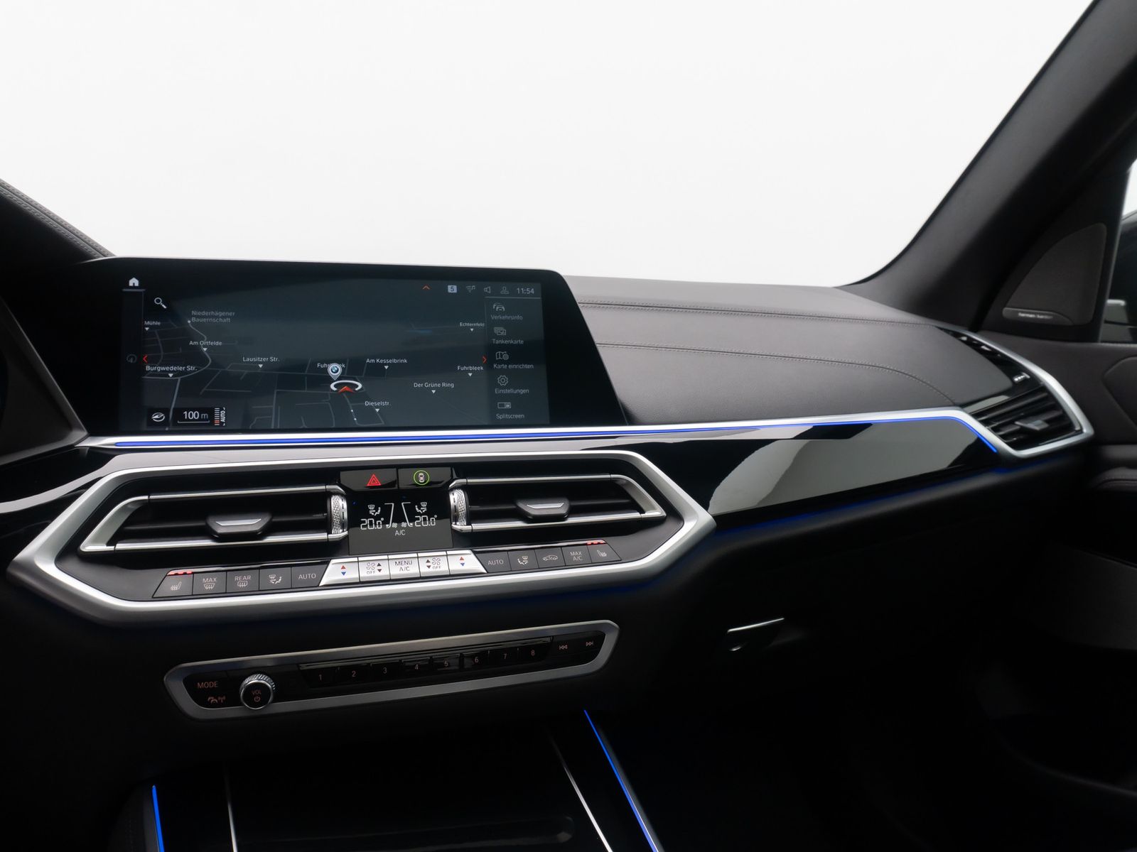 Fahrzeugabbildung BMW X5 M50i Panorama Laser Kamera HUD H/K AHK 22Zoll