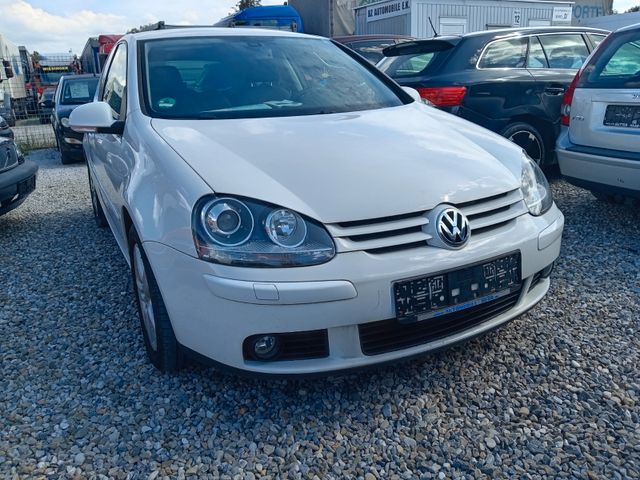 Volkswagen Golf 1.4 TSI Automatik. Klima, Navi,Tüv. 02,2027