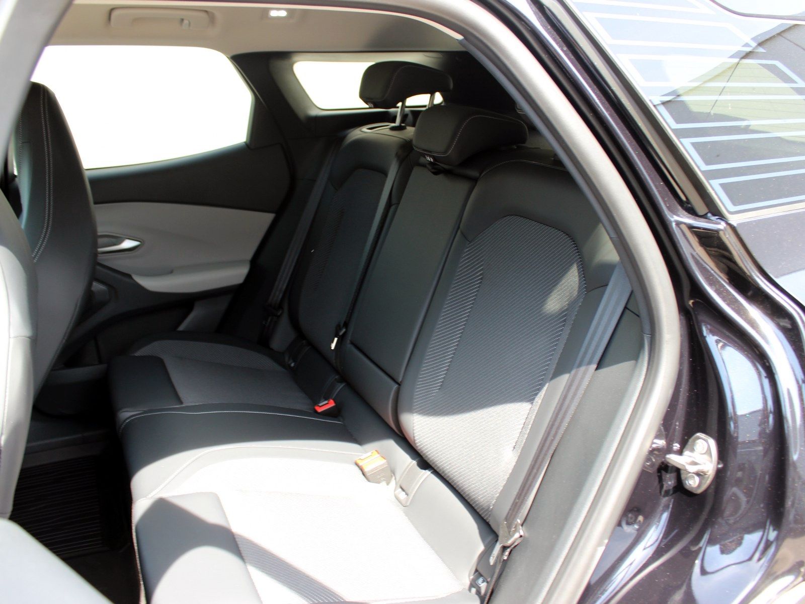 Fahrzeugabbildung Ford Explorer RWD