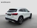 Mercedes-Benz GLA 180 *Progressive Advanced+*LED*Panorama*Kam* - weiße Mercedes-Benz GLA 180