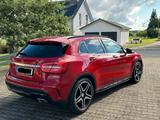 Mercedes-Benz GLA 250 4MATIC DCT AMG Line AMG Line - Gebrauchtwagen in Villingen-Schwenningen