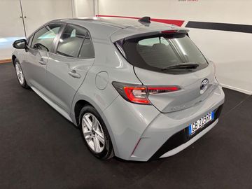 Toyota Corolla - 4