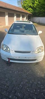 Honda Civic Ej9 - Honda Civic Kleinwagen Ej9 mit Benzin-Antrieb