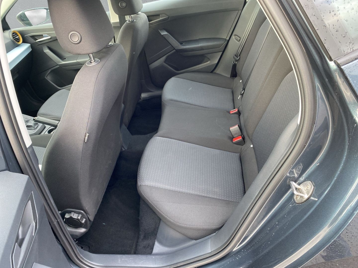 Fahrzeugabbildung SEAT Ibiza Style EditionLED*NAVI*SHZ*Kessy*PDC*