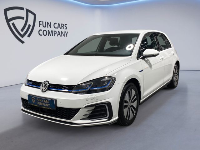 Volkswagen Golf VII Lim. GTE HYBRID, AHK, ACC, PDC V/H