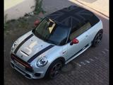MINI John Cooper Works Cabrio , Sommer Reisewagen - MINI John Cooper Works Cabrio mit Schiebedach