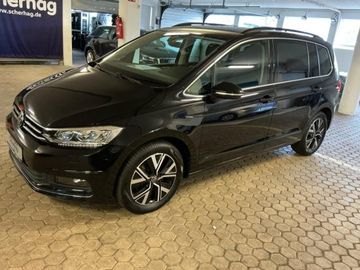 Fotografie des VW Touran 2,0l TDI DSG Highline