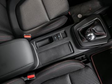 Ford Focus Turnier ST-Line X LED MATRIX NAVI RFK AGR-
