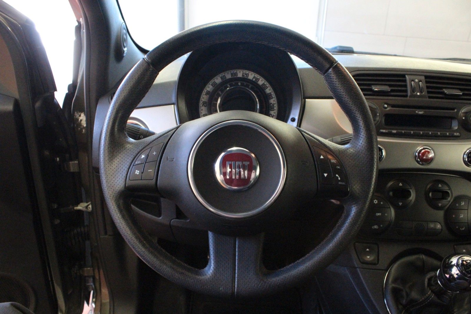 Fahrzeugabbildung Fiat 500 1.2 8V *Sonderedition by Diesel*