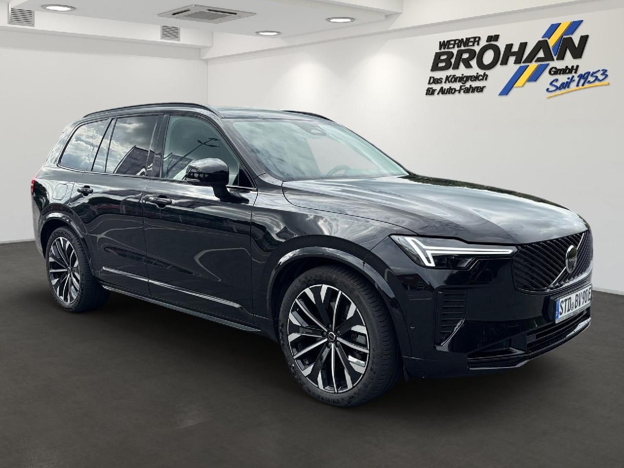 Fahrzeugabbildung Volvo XC90 T8 AWD Ultra Dark Plug-In Hybrid