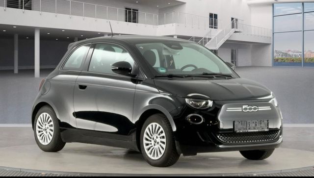 Fiat 500e 1 Hand (wie neu)