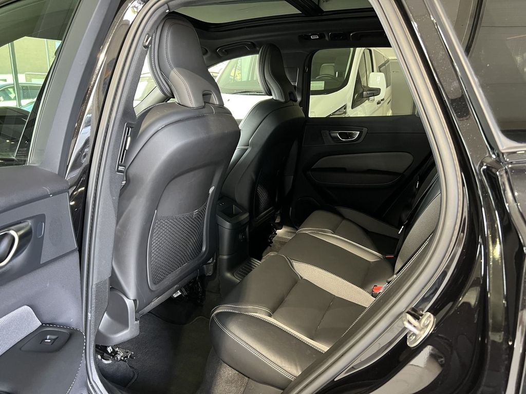 Volvo XC60 T6 Plus Black Edition Recharge AWD ACC BLIS