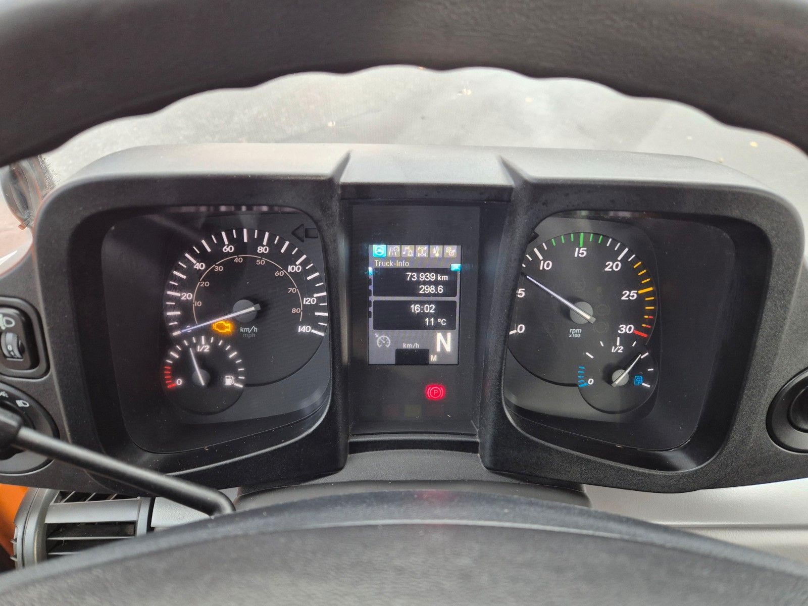 Fahrzeugabbildung Mercedes-Benz U 218 4x4 Winterdienst, Hydrostat, Zapfwelle