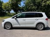 Volkswagen Touran 1.4 TSI DSG Highline Highline - VW Touran von privat