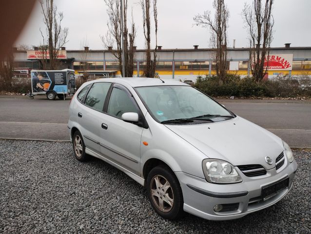 Nissan Almera Tino Acenta plus