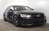 Audi S8 PLUS  tiptronic quattro - Audi S8: Plus