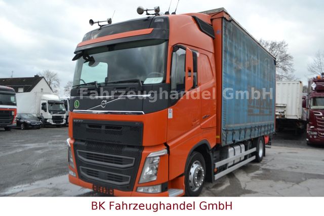 Volvo FH 500, Plane Spriegel, Spur, Abstand, Portaltür