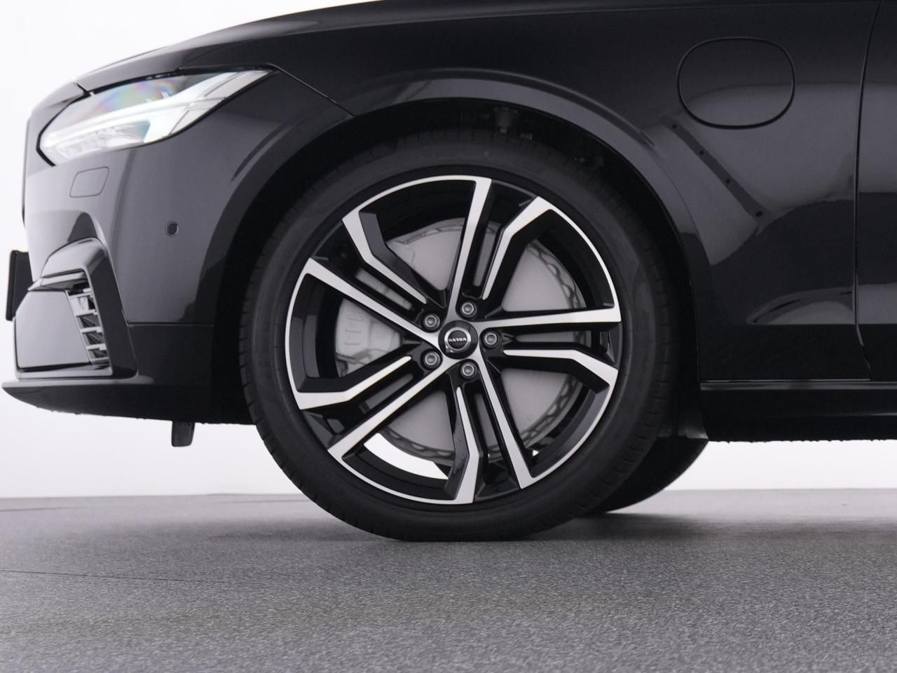 Volvo V90 T8 Recharge Ultra Dark+PANO+NAPPA+LUFT+360° foto 20