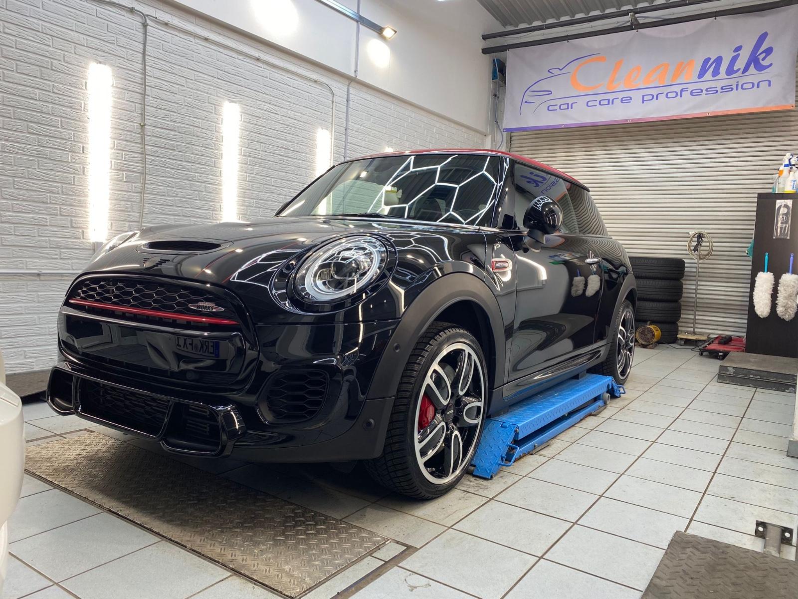 MINI John Cooper Works