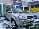 Hyundai Tucson2.0GLS TÜV NEU,VOLLLEDER,KLIMAAUT,SITZHEIZ - Hyundai Gebrauchtwagen von 2006