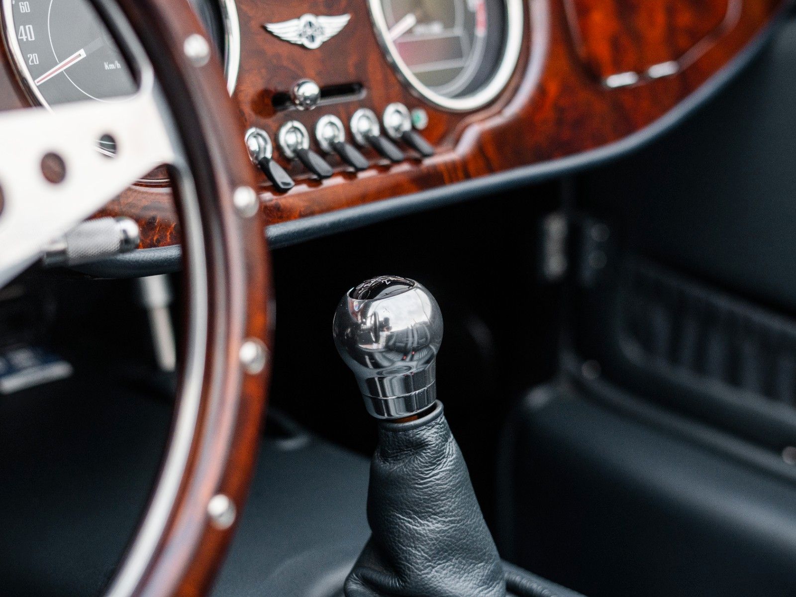 Fahrzeugabbildung Morgan Roadster 3,7 L V6 *1 Hand* + Sonderlack +