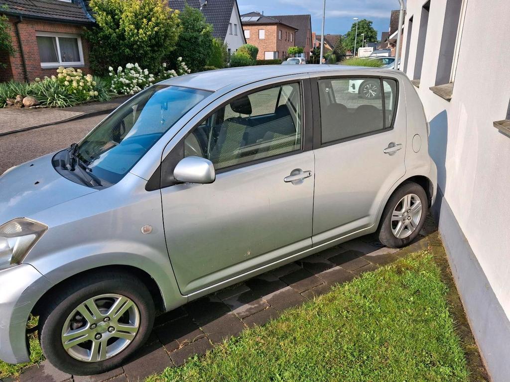 Daihatsu Sirion
