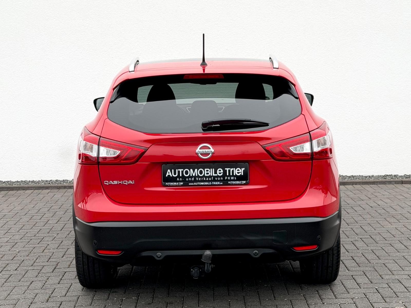 Nissan Qashqai 1.6 dCi PANO/NAVI/AHK/360°CAM/GARANTIE/