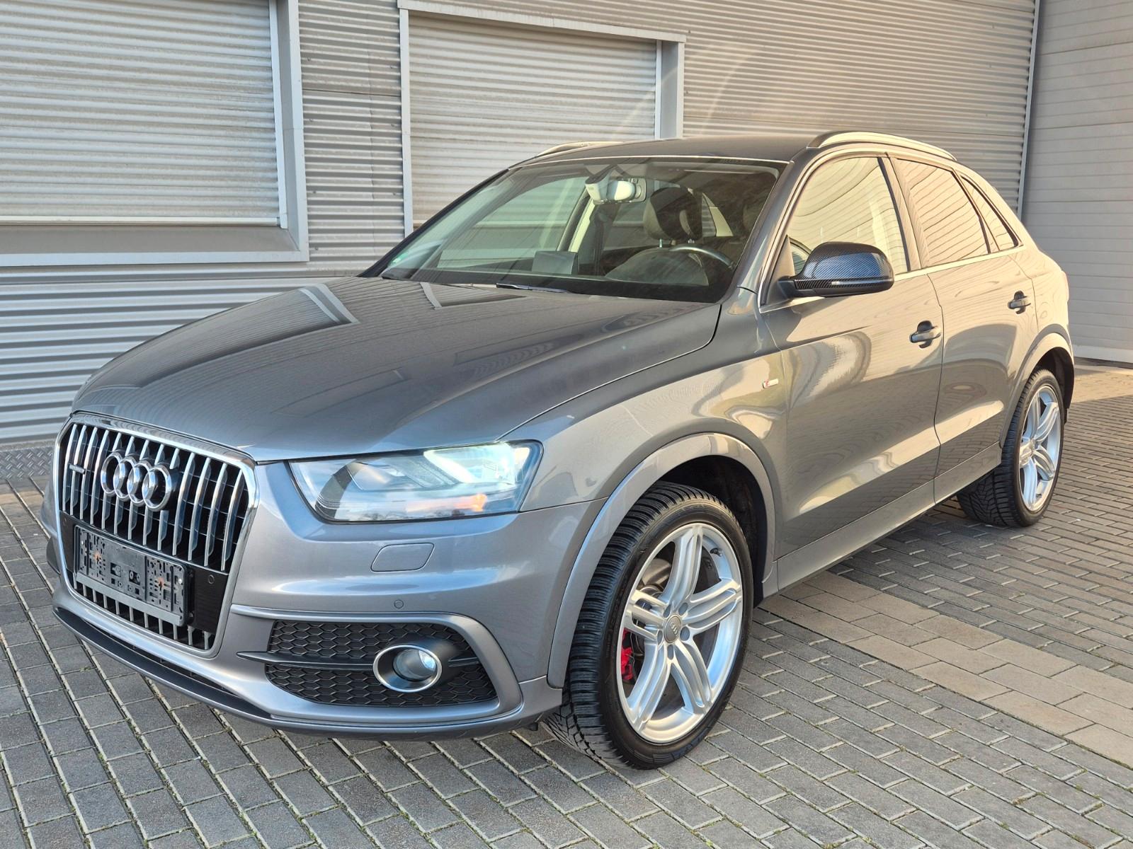 Audi Q3 2.0 TDI quattro S-line * S tronic * Keyless *