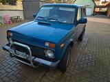 Lada Niva 4x4 - kein SUV sondern ein Chara... - Lada Gebrauchtwagen in Dresden