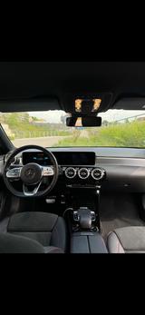 Mercedes-Benz A 250 AMG Line/NightPaket/Garantie/Limousine - Mercedes-Benz A 250 in München