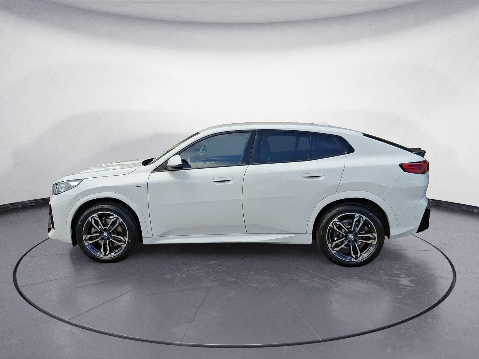 BMW X2 sDrive20i Steptronic M SPORT AHK Iconic Glow foto 3