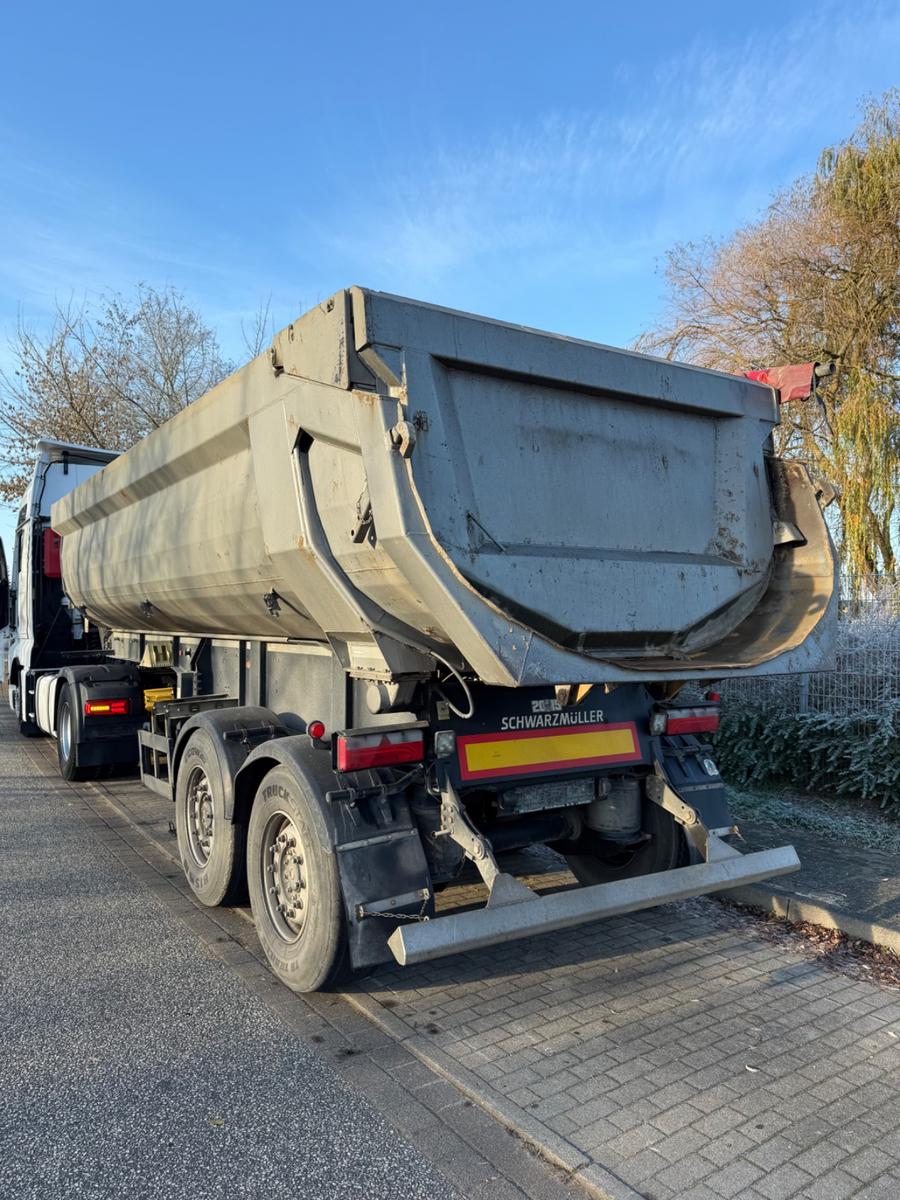 Schwarzmüller Stahlmulde * DA Kipper * SAF Achsen *