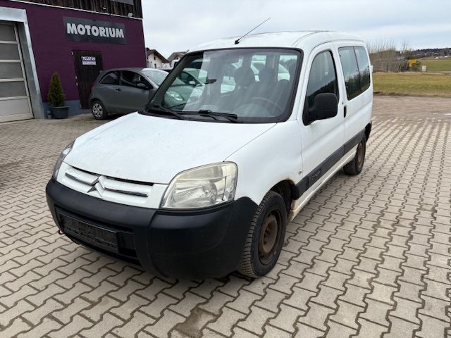 Citroën Berlingo HDi 75 First Kombi~Basis~AHK