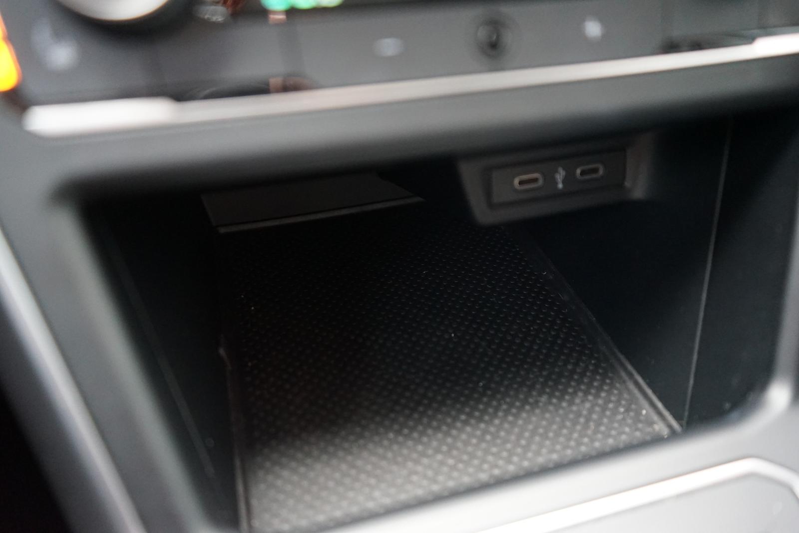 Volkswagen Polo 1.0 TSI Active Navi App-Connect PDC DAB, миниатюра 12