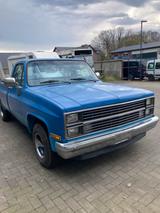 Chevrolet C10,Oldtimer,Pickup,Hot Rod - Chevrolet Captiva mit Benzin-Antrieb: Automatik