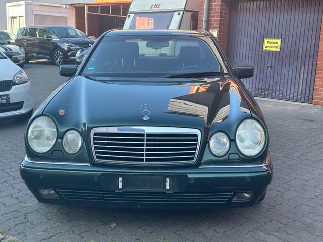 Mercedes-Benz E 420 AVANTGARDE