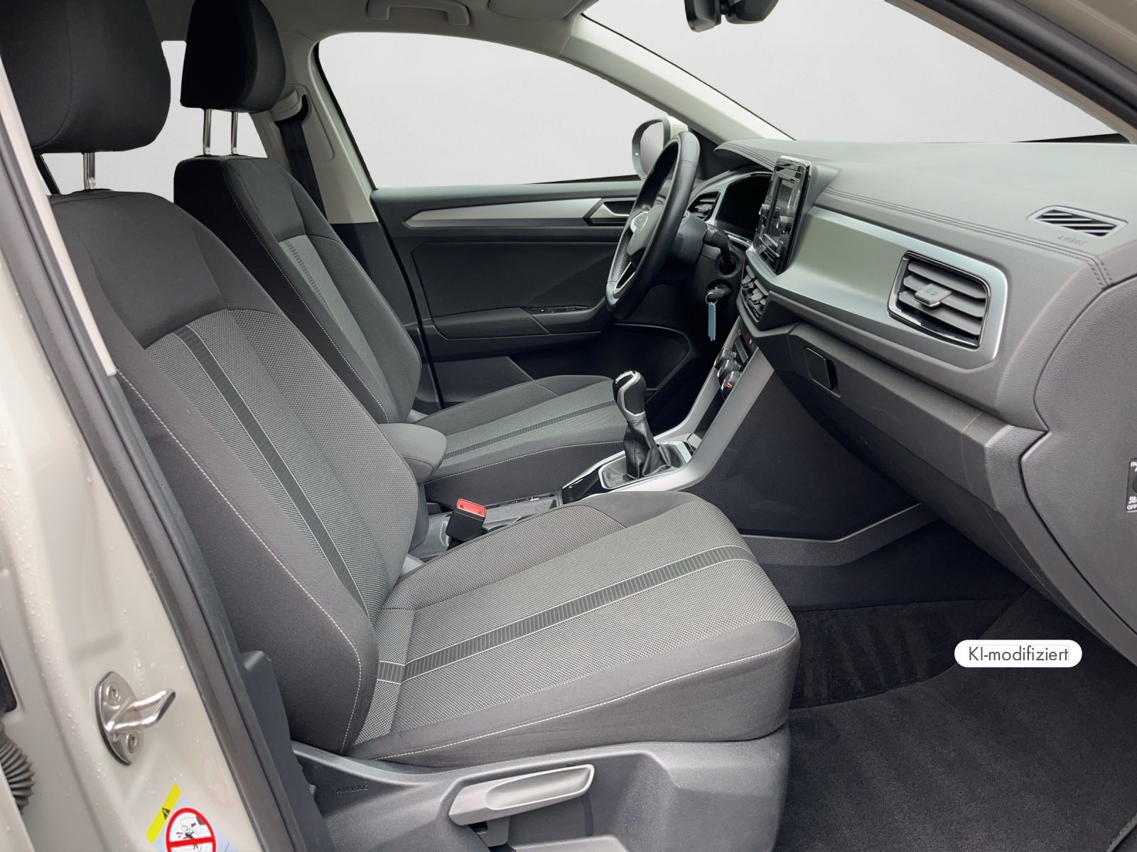 Volkswagen T-Roc - Bild 5